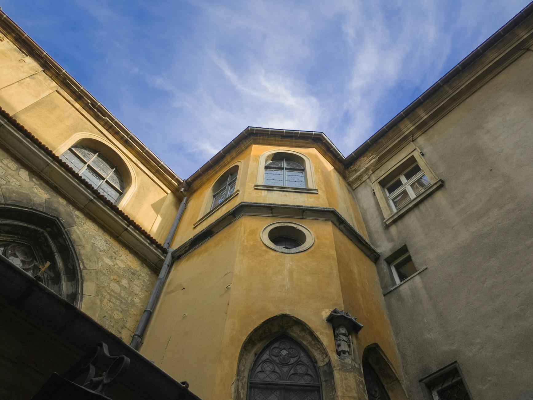 Kłodzko: ruszyła odbudowa boiska piłkarskiego